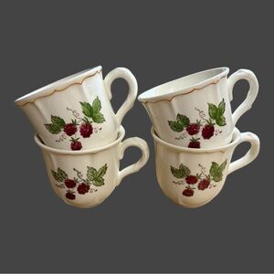 4 Vintage Sculptured Berry Pattern Cups part of the Poppytrail line by Metlox